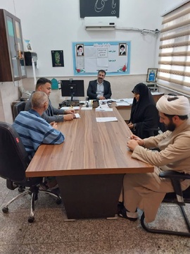 آزادی یک نفر از زندانیان جرائم غیر عمد با کمک یک خانم خیّر ساوجی