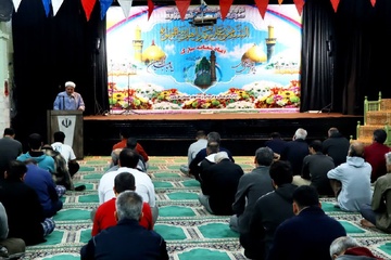 جشن ولادت حضرت امام حسین علیه السلام و روز پاسدار در زندان مرکزی قزوین