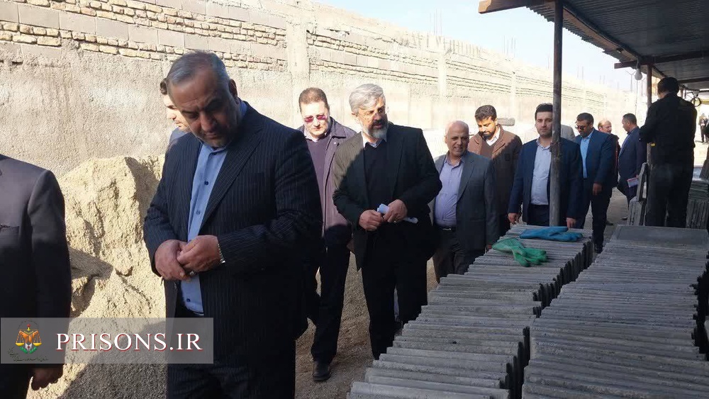 آزادی ۱۱۲ نفر از محکومان واجدشرایط در بازدید مسئولان قضایی گلستان از زندان گنبد