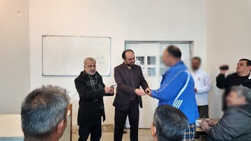 زندانیان سوادآموز دوره تحکیم ندامتگاه کرج تجلیل شدند