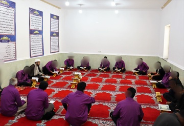 محفل جزء خوانی قرآن کریم در اردوگاه حرفه‌آموزی و کاردرمانی بوشهر 