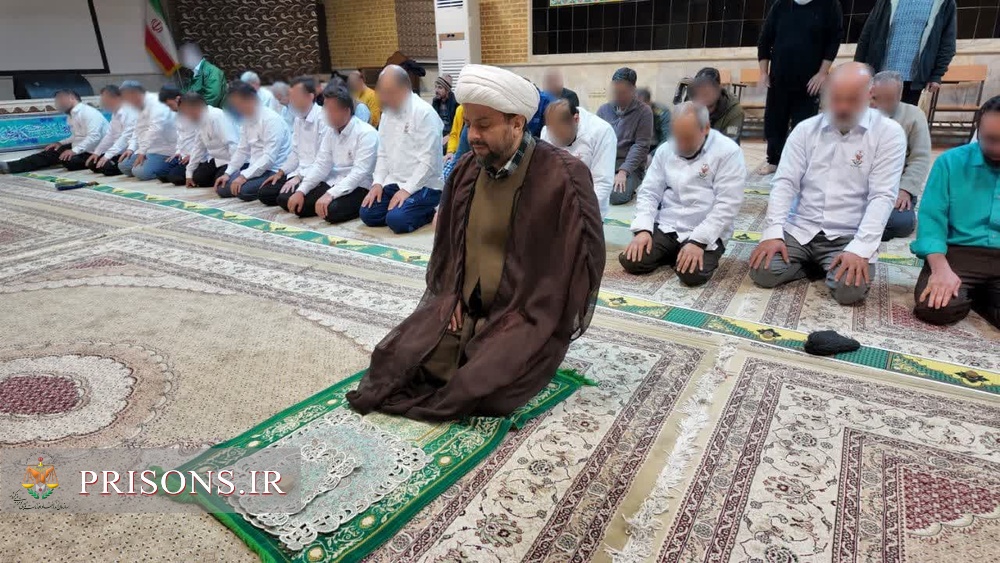 برگزاری کارگاه آموزش مسطورا «زندگی با آیه‌های قرآن» در ندامتگاه فردیس
