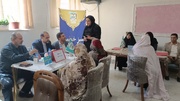 مشاوره حقوقی رایگان به مددجویان کانون کرمانشاه و اهدای بسته معیشتی به خانواده آنان