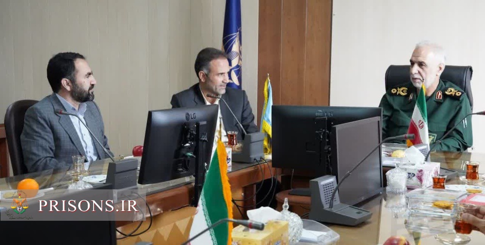 نشست فرمانده سپاه حضرت نبی اکرم (ص) کرمانشاه با مدیرکل زندانهای استان نشست فرمانده سپاه حضرت نبی اکرم (ص) کرمانشاه با مدیرکل زندانهای استان