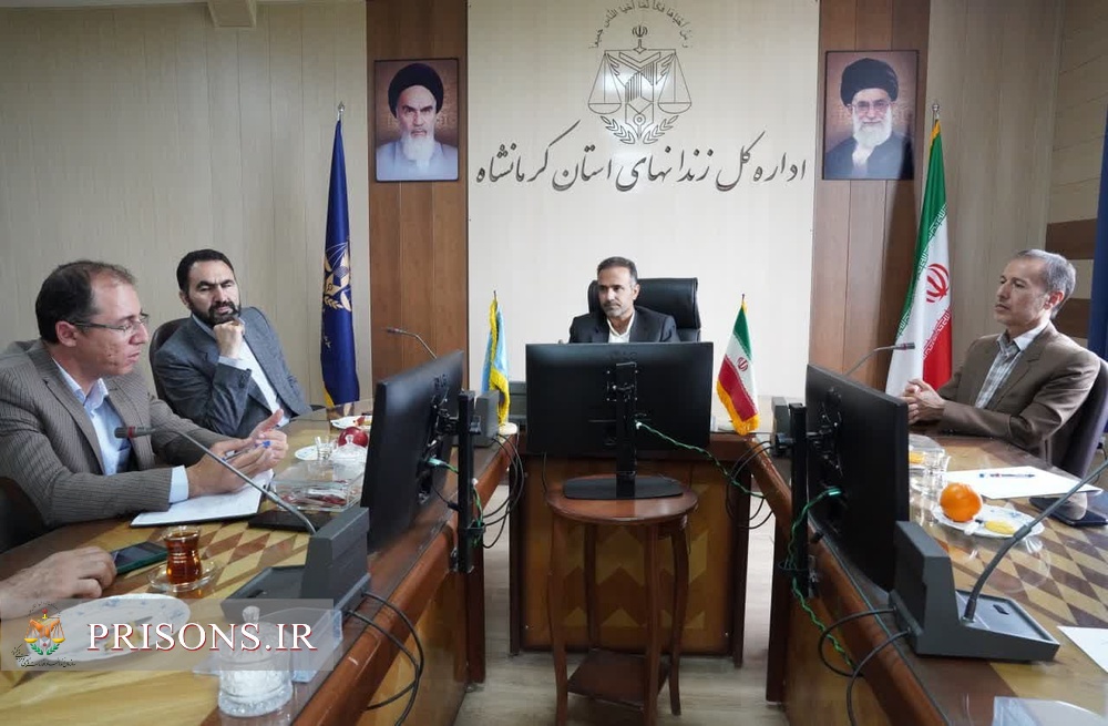نشست تعاملی اداره کل زندان ها و شرکت توزیع نیروی برق استان با هدف راه اندازی پنلهای خورشیدی و توسعه انرژی پاک نشست تعاملی اداره کل زندان ها و شرکت توزیع نیروی برق استان با هدف راه اندازی پنلهای خورشیدی و توسعه انرژی پاک