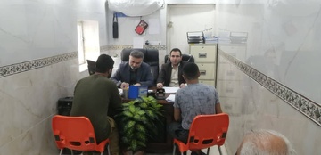 میز خدمت با حضور رئیس دادگستری و دادستان قائمشهر در زندان شهرستان