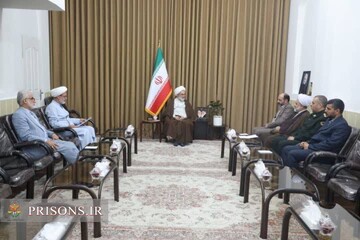  دیدار سرپرست زندان‌های گیلان با نماینده ولی‌فقیه در استان و امام جمعه رشت 