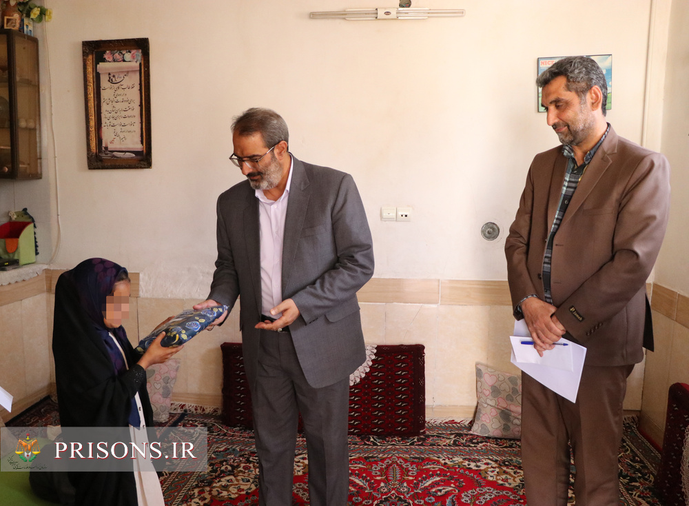 سرکشی میدانی از محل سکونت 4 خانواده زندانی نیازمند در قالب « نذرهشتم»