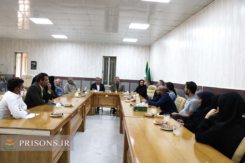 عفو و گذشت، منجر به آزادی 2 زندانی قزلحصاری شد عفو و گذشت، منجر به آزادی 2 زندانی قزلحصاری شد