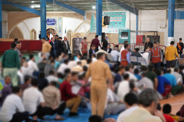 آزادی 5 زندانیان در میز خدمت قضایی دادستان مرکز استان یزد