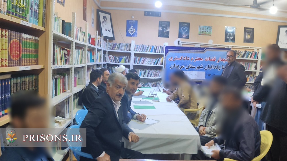 رسیدگی جهادی به مشکلات قضائی زندانیان استان کردستان در میز خدمت بی واسطه ۱۰۵ نفر از قضات