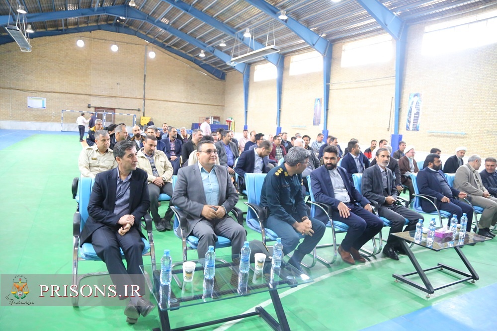 برگزاری آئین تکریم و معارفه رئیس زندان شهرستان شیروان با حضور مدیرکل زندان‌ها