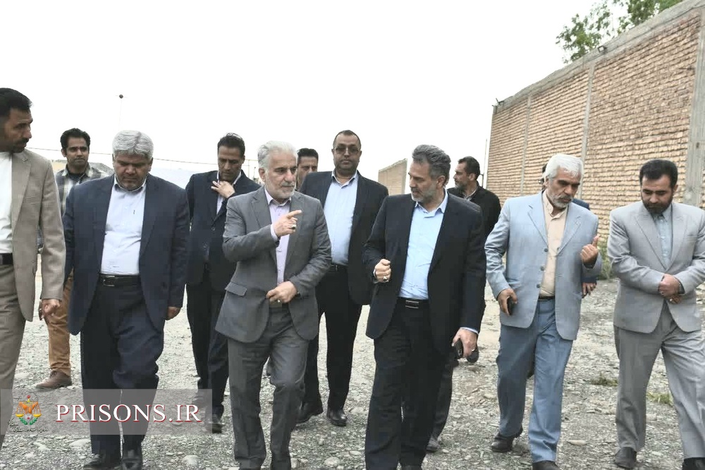 بازدید رئیس سازمان زندان‌ها از پروژه «انتقال زندان نیشابور به خارج از شهر»