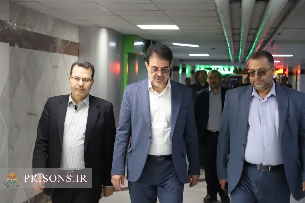 بازدید مدیرکل آموزش فنی و حرفه ای خراسان رضوی از زندان مرکزی مشهد بازدید مدیرکل آموزش فنی و حرفه ای خراسان رضوی از زندان مرکزی مشهد