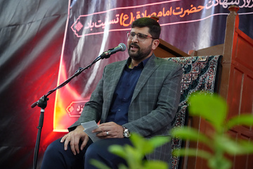 آزادی 9 زندانی در محفل انس با قرآن کریم زندان مرکزی یزد با حضور حجت‌الاسلام والمسلمین دکتر رفیعی