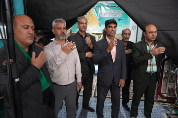 آزادی 9 زندانی در محفل انس با قرآن کریم زندان مرکزی یزد با حضور حجت‌الاسلام والمسلمین دکتر رفیعی