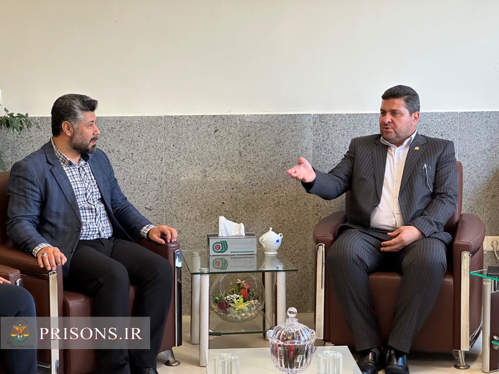 تجلیل متقابل اداره‌کل زندان‌های کردستان و اداره‌کل آموزش فنی و حرفه‌ای از تعاملات سازنده و اثربخش در راستای توانمندسازی مددجویان