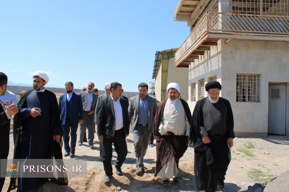بازدید رئیسکل دادگستری استان خراسان رضوی از زندان شهرستان درگز بازدید رئیسکل دادگستری استان خراسان رضوی از زندان شهرستان درگز