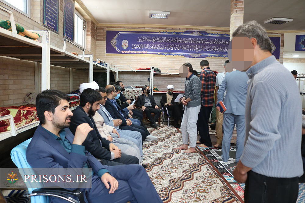 بازدید قضات دادسرای عمومی و انقلاب بجنورد از زندان مرکزی و ارائه خدمات قضایی به زندانیان