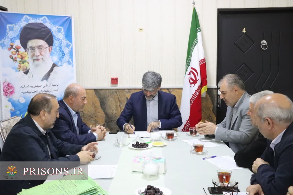 ۱۰ نفر محکوم مالی نیازمند در شب شهادت حضرت صادق (ع) از زندان ارومیه آزاد شدند