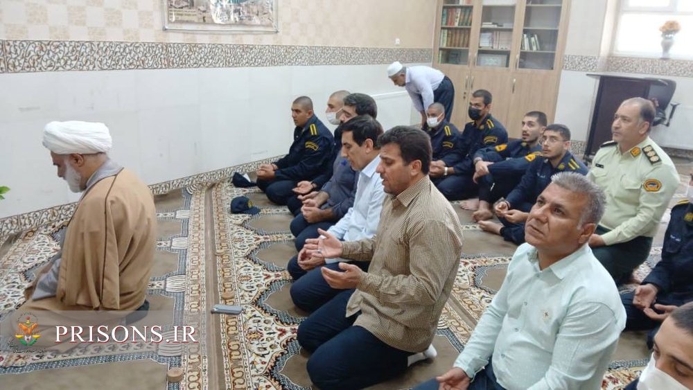 برگزاری مراسم گرامیداشت سالروز شهادت امام جعفر صادق (ع) در جمع سربازان وظیفه زندان‌های استان کردستان