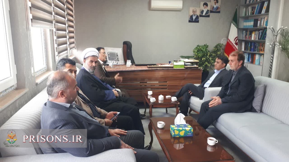 حمایت فرماندار اهر از توسعه اشتغال زندانیان با احداث سوله کارگاهی حمایت فرماندار اهر از توسعه اشتغال زندانیان با احداث سوله کارگاهی