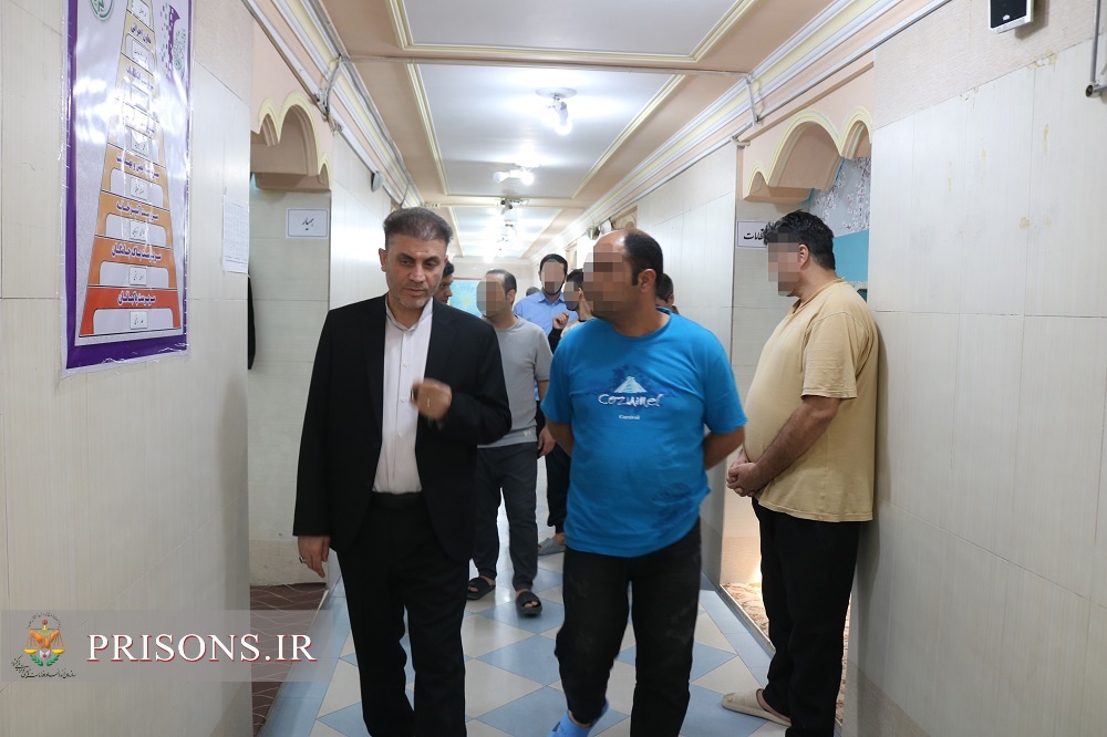 حضور میدانی مدیرکل زندان‌های خراسان شمالی در زندان مرکزی و بازدید از زندان زنان در آستانه ولادت حضرت معصومه(س)