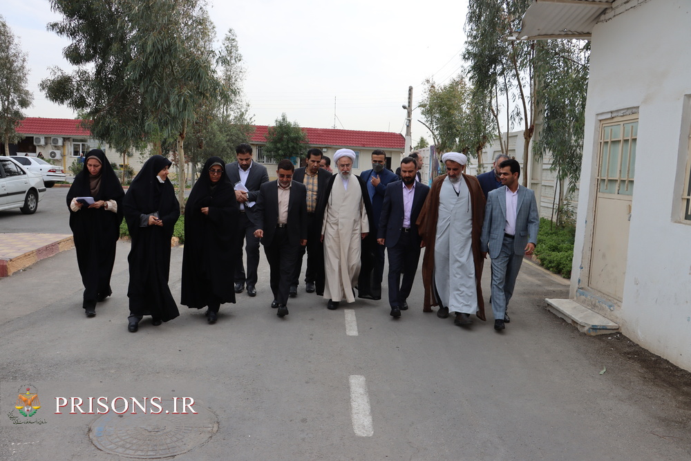 بازدید دادستان‌کل کشور از ندامتگاه زنان تهران/ بالغ بر ۷ هزار نفر از زندانیان استان تهران از مرخصی ویژه دهه کرامت بهره‌مند می‌شوند