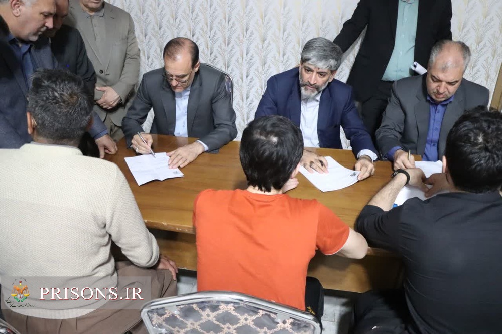 بازدید از زندان نقده