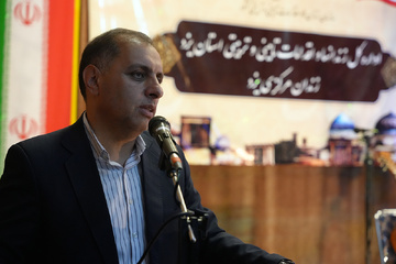 آیین بزرگداشت روز معلم در زندان‌ مرکزی یزد