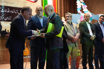 آیین بزرگداشت روز معلم در زندان‌ مرکزی یزد