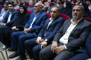 آیین بزرگداشت روز معلم در زندان‌ مرکزی یزد