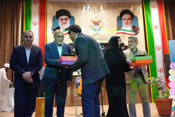 آیین بزرگداشت روز معلم در زندان‌ مرکزی یزد