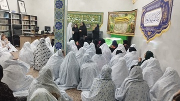 گرامیداشت روز دختر در اندرزگاه های زنان زندان خوی و ارومیه