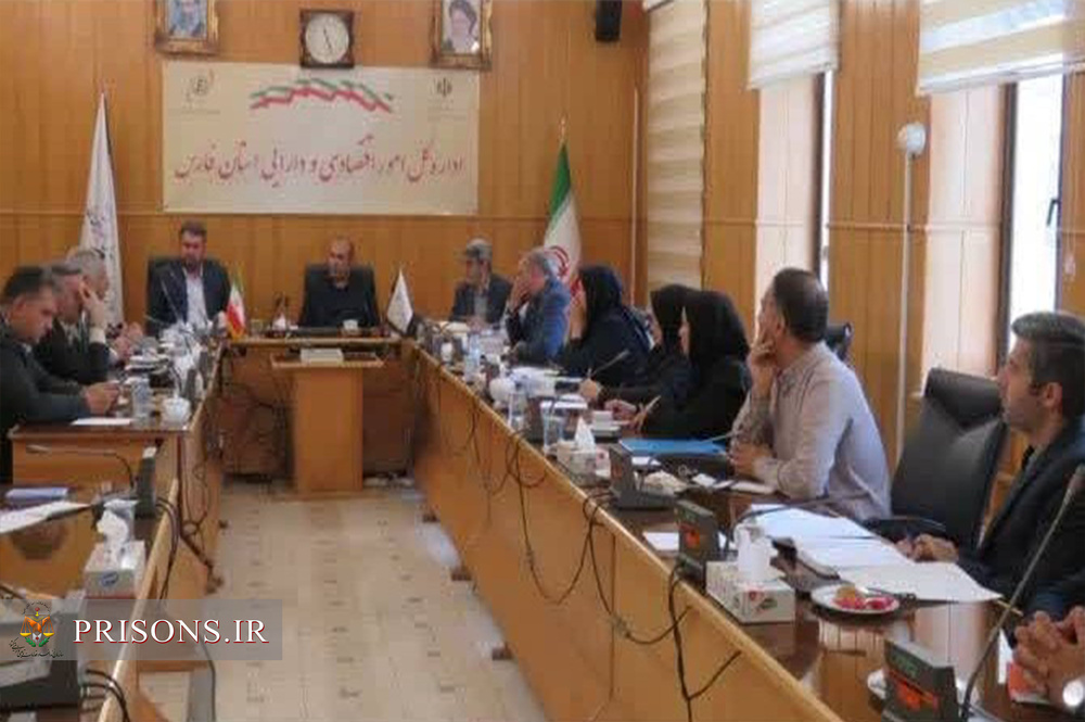 روند انتقال زندان عادل آباد به خارج از شهر آغاز شده است روند انتقال زندان عادل آباد به خارج از شهر آغاز شده است