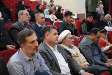 تجلیل از فعالین نماز زندانهای استان آذربایجان غربی
