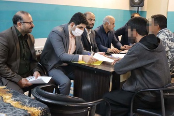 بازدید قضات از اردوگاه اراک