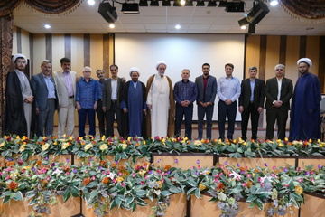 آیین تجلیل از مقام شامخ معلّم در اداره کل زندان‌های استان مرکزی