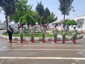 زیر سایه خورشید - زندان نقده