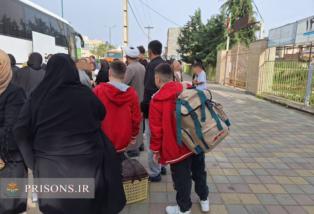 اعزام ۸ زائر اولی تحت پوشش انجمن حمایت زندانیان گرمی به مشهد مقدس اعزام ۸ زائر اولی تحت پوشش انجمن حمایت زندانیان گرمی به مشهد مقدس