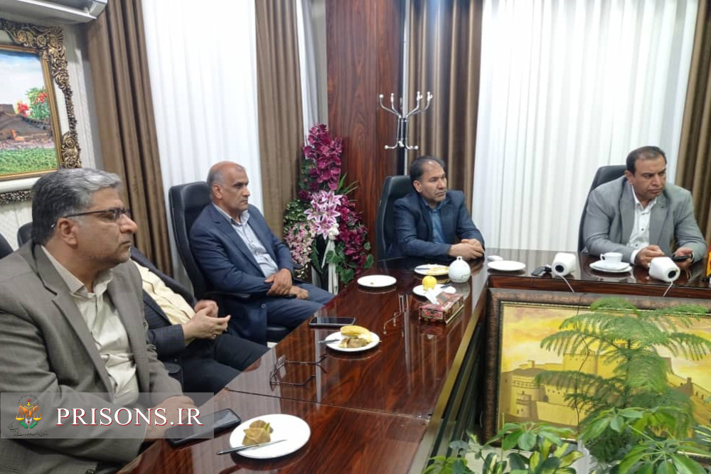 سرمایه‌گذاری بنیاد تعاون زندانیان استان کرمان در حوزه فرآوری خرما بررسی شد