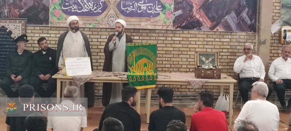 پرچم حرم امام رضا در محلات