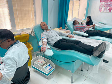 اهدای خون کارکنان زندان رفسنجان و جیرفت برای نجات جان بیماران نیازمند