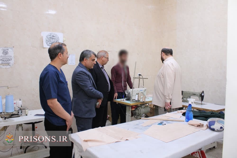 بازدید هیأت اعزامی اداره کل زندان‌ها از زندان طبس  
