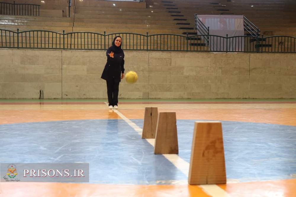 یک روز شاد و به یادماندنی برای دختران کارکنان زندان های خراسان جنوبی رقم خورد. یک روز شاد و به یادماندنی برای دختران کارکنان زندان های خراسان جنوبی رقم خورد.