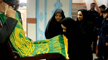 پرچم رضوی در زندان اراک