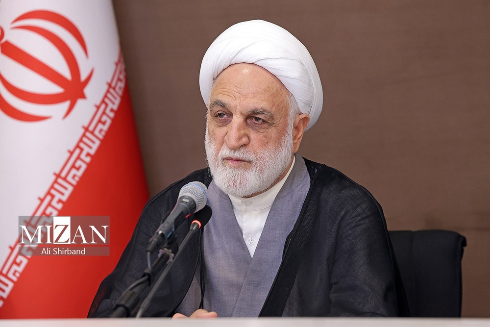فیلم| تأکید رئیس دستگاه قضا بر اقدامات عمیق زندانها برای بازاجتماعیکردن و اصلاح مجرمین فیلم| تأکید رئیس دستگاه قضا بر اقدامات عمیق زندانها برای بازاجتماعیکردن و اصلاح مجرمین