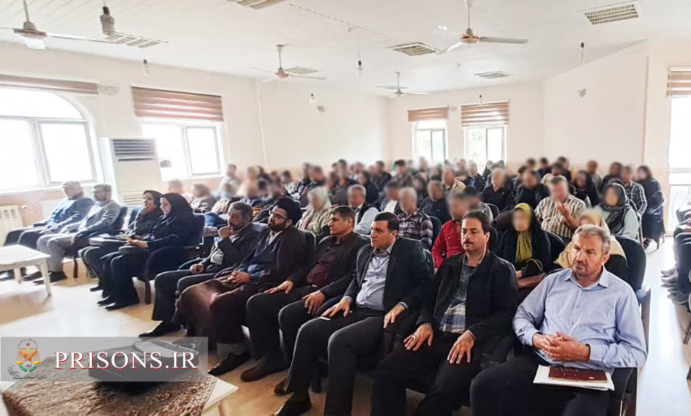 توانمندسازی خانواده زندانیان با آموزش کسب و کار با هوش مصنوعی در گلستان