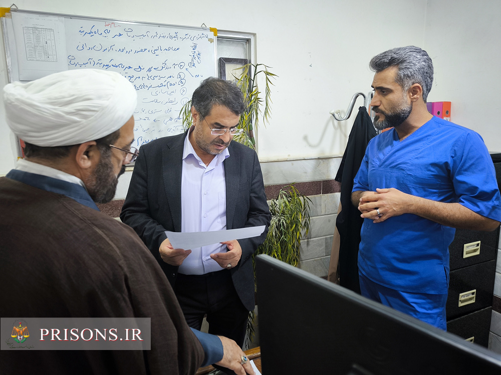 بازدید سرپرست معاونت هماهنگی امور امنیتی و انتظامی سازمان از زندانهای قم بازدید سرپرست معاونت هماهنگی امور امنیتی و انتظامی سازمان از زندانهای قم