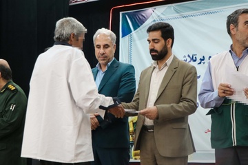 آزادی زندانی کرمان